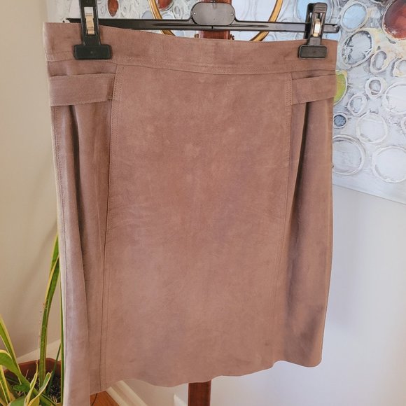 Olsen Europe Suede Wrap Skirt US 4 - Picture 7 of 10